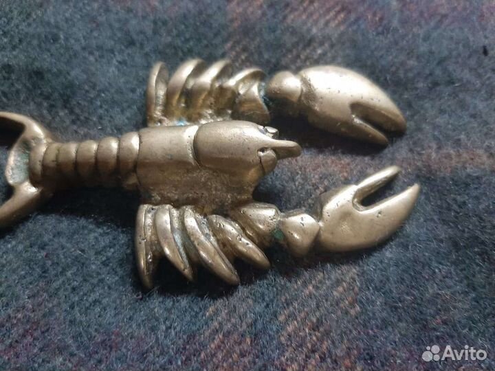 Бронзовая открывалка