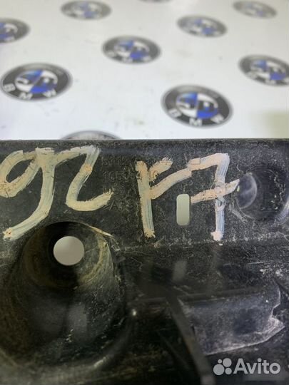 Кронштейн бампера задний Bmw X5 E70