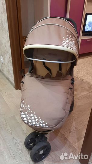 Прогулочная коляска rich family