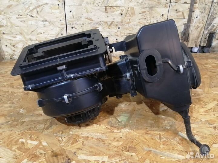 Корпус печки с кондиционером лада гранта