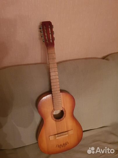 7 струнная гитара