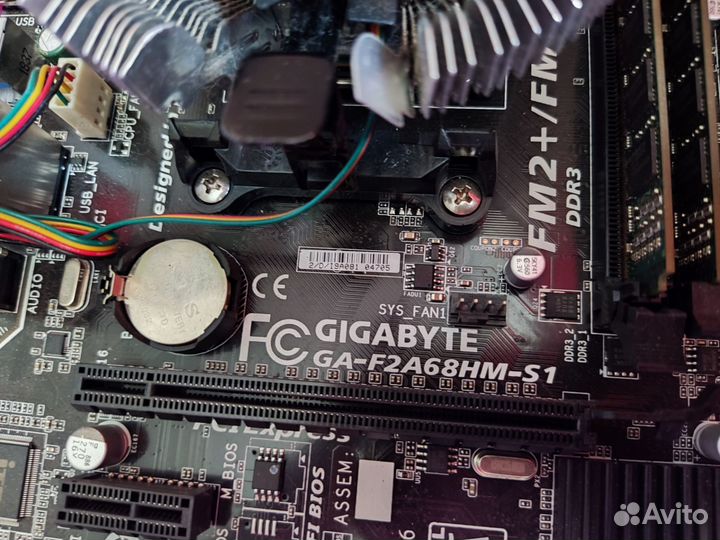 Комплект с материнской платой gigabyte