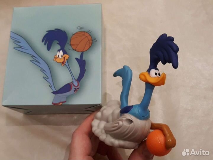 Космический джем макдональдс