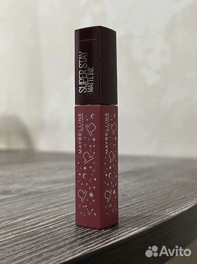 Maybelline помада