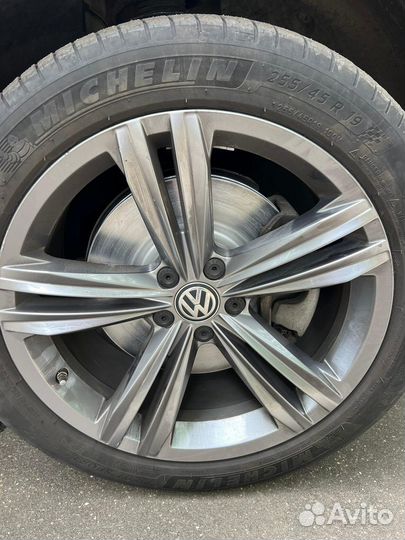 Michelin Pilot Sport 4 255/45 R19 104F