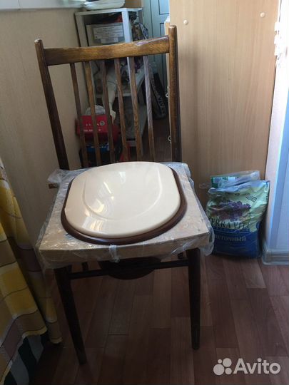 Санитарный стул туалет