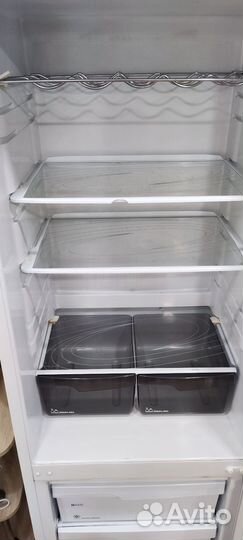 Холодильник бу Electrofrost