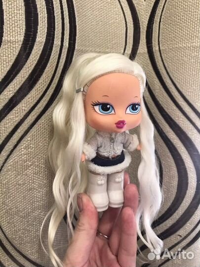 Кукла Bratz