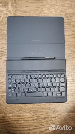 Чехол-клавиатура Samsung galaxy Tab S3
