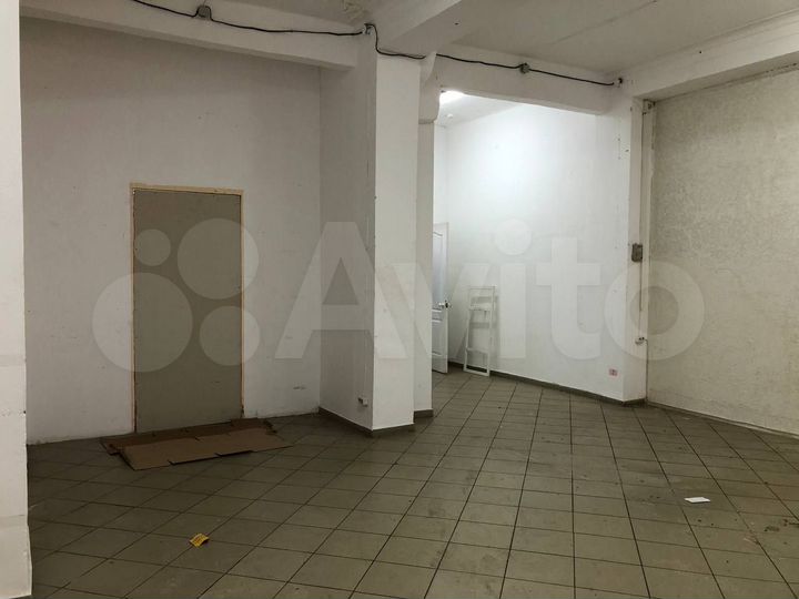 Торговая площадь, 60 м²