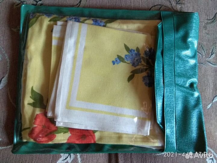 Скатерть и салфетки винтаж раритет гдр
