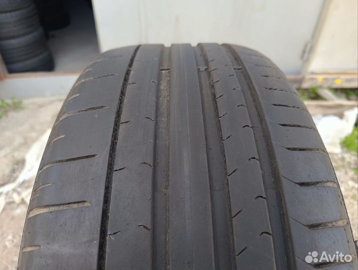 Pirelli P Zero 255/40 R20