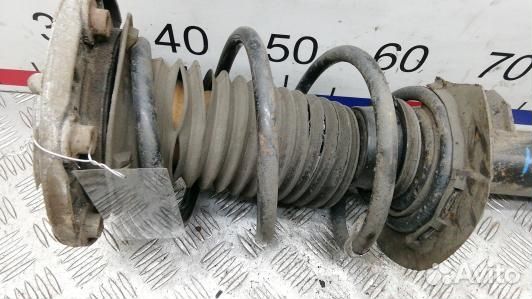 Стойка передняя левая BMW 3 F30/F31 (HEA23K501)