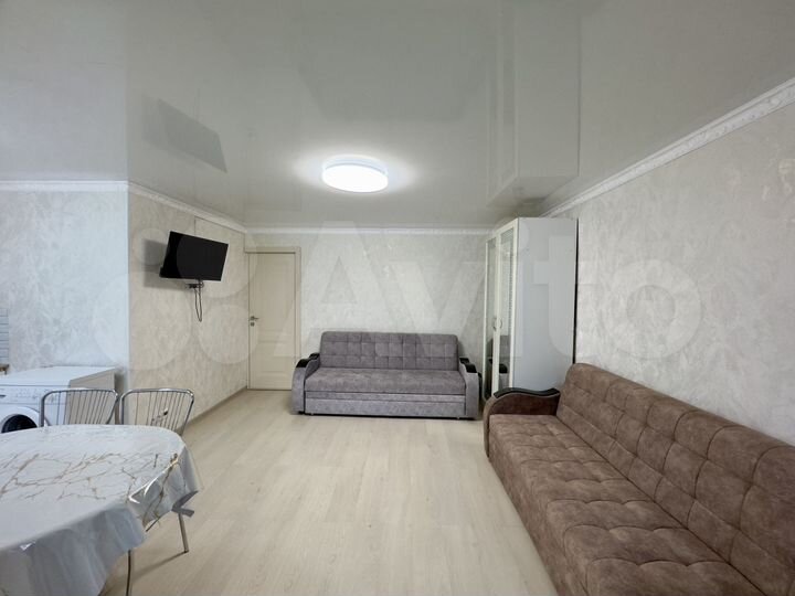 2-к. квартира, 50 м², 3/4 эт.