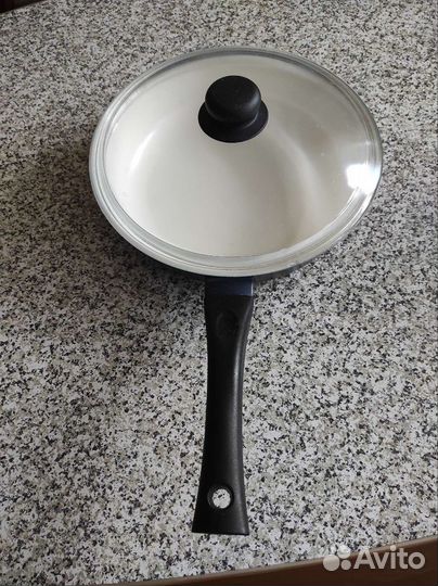 Сковорода новая