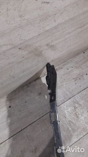 Бампер задний под парктроники Volkswagen Tiguan 2