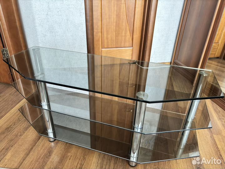 Тумба под телевизор