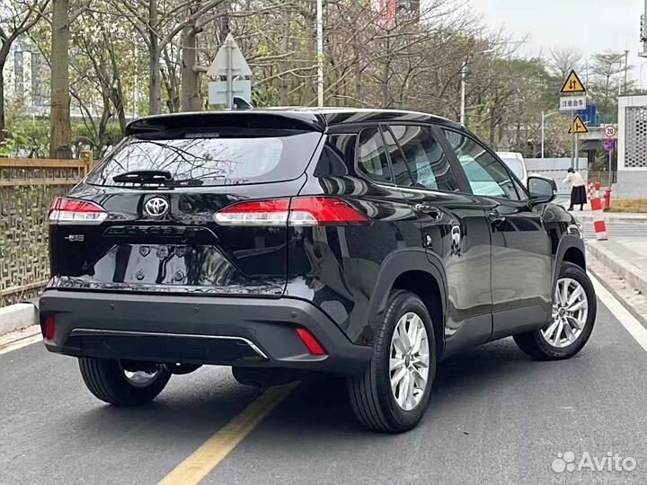 Toyota Corolla Cross 2.0 CVT, 2024, 1 100 км