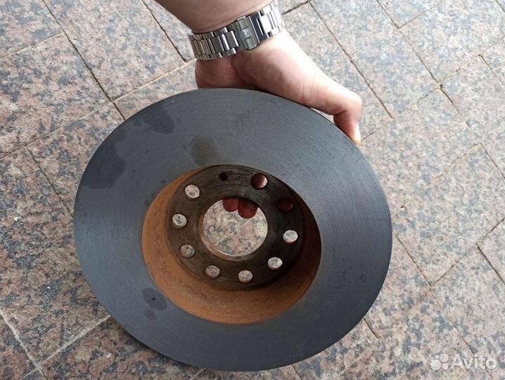 Тормозные диски на volkswagen tiguan