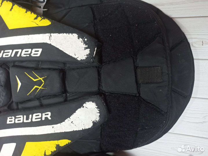 Вратарский нагрудник Bauer Supreme One.7 Medium