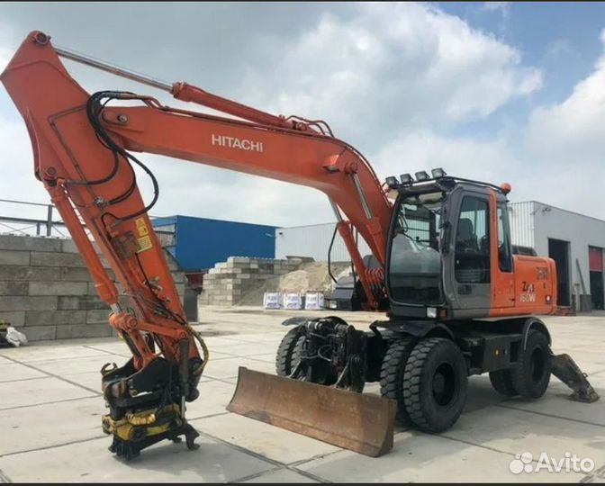 Стекло Hitachi Zaxis 130 2003 г большое у стрелы