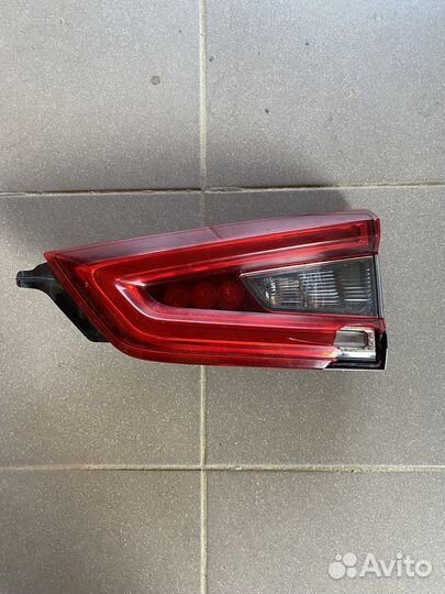 Фонарь задний правый Nissan Qashqai J11