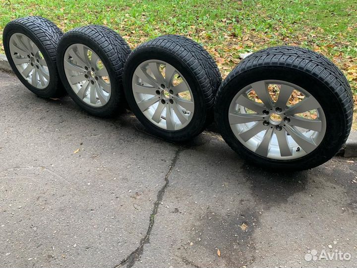 Nokian Tyres Hakkapeliitta 7 24.5/50 R18