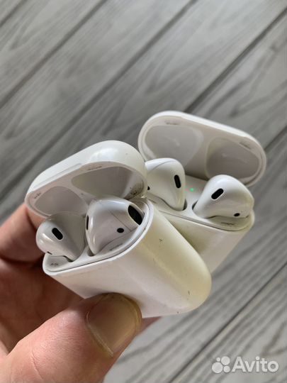 Airpods оригинал