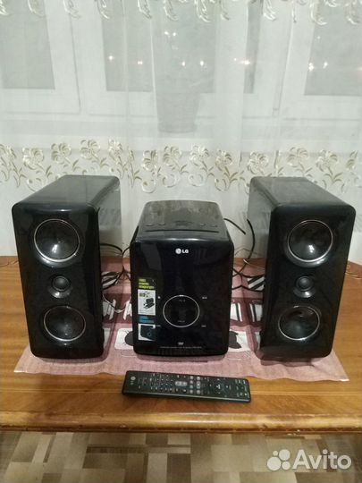 Музыкальный центр LJ B164, продам