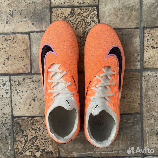 Бутсы Nike Phantom GX