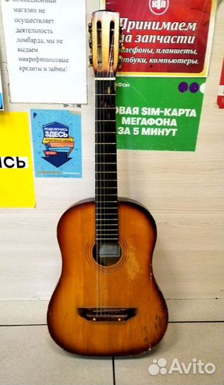 Гитара Амистар