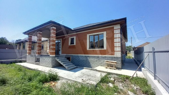 Дом 140 м² на участке 4,8 сот.