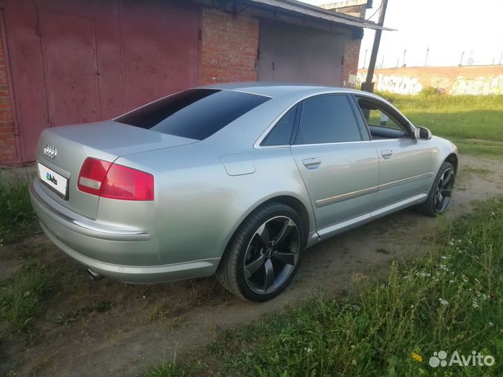 Audi A8 3.7 AT, 2005, 266 700 км