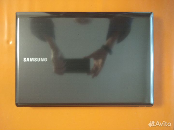 Samsung R425 на SSD+HDD