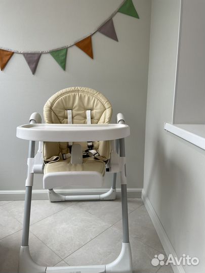 Детский стульчик для кормления peg perego