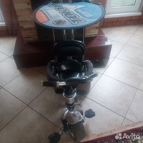 Детский велосипед с родительской ручкой