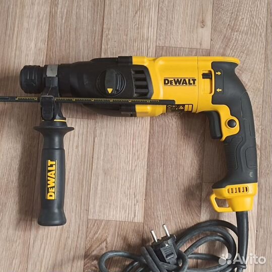 Перфоратор dewalt d25133 ks