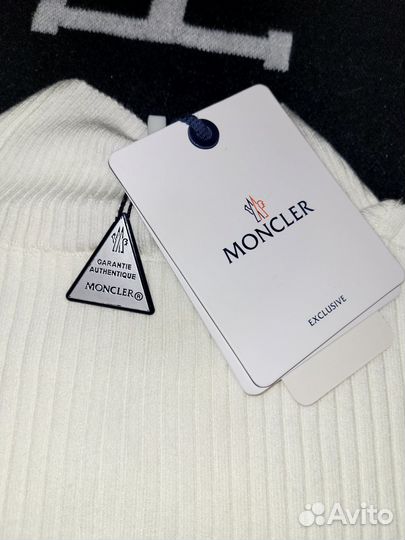 Moncler женская водолазка шерсть оригинал
