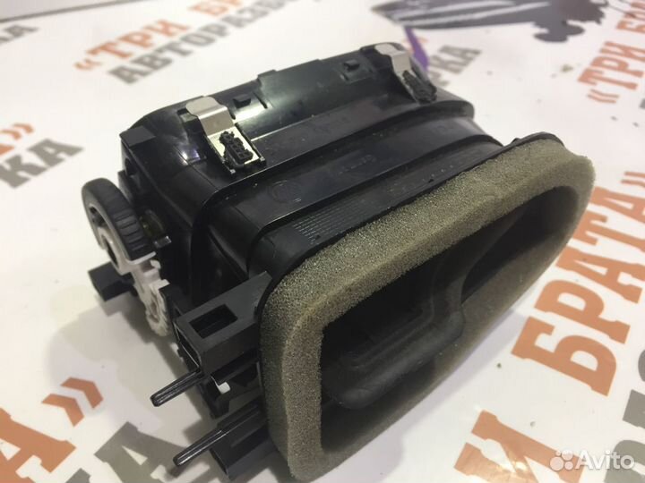 Фольксваген Поло Дефлектор печки