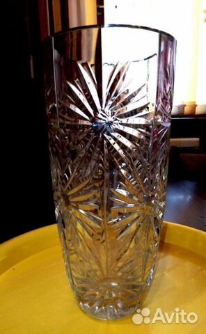 Хрустальная ваза