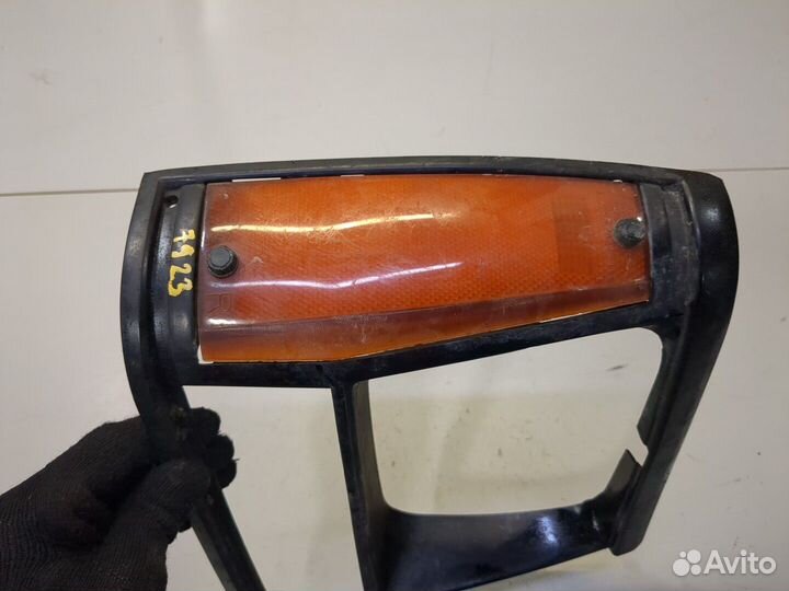 Ресничка под фару Jeep Cherokee, 1995