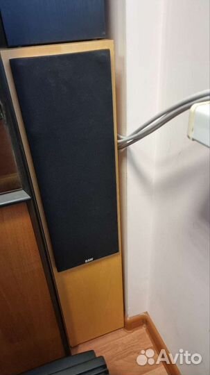 Акустические колонки Bowers Wilkins CM 4