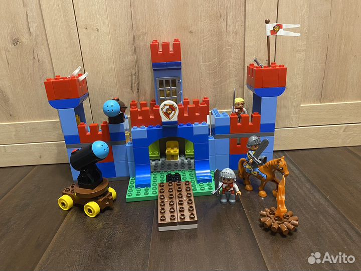 Lego duplo рыцарский замок