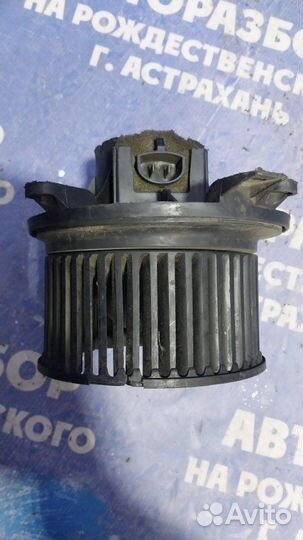 Моторчик печки Mazda 6 Gg седан 2006