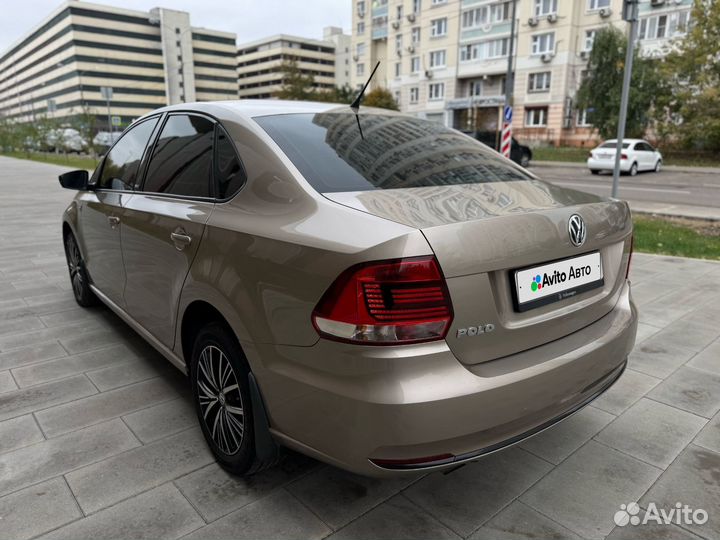 Volkswagen Polo 1.6 AT, 2016, 116 000 км