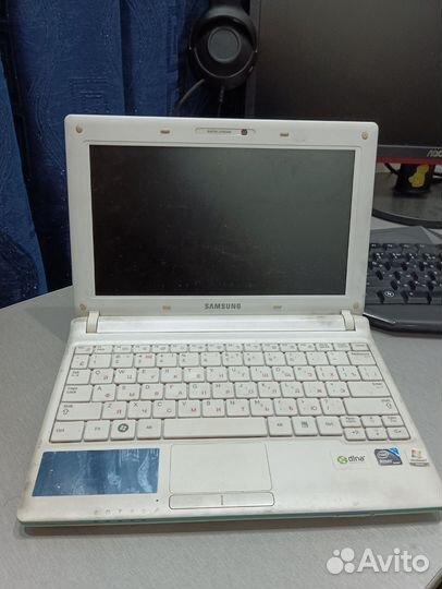 Нетбук samsung n150 plus