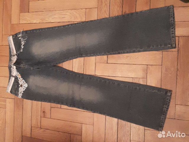 Джинсы новые 44