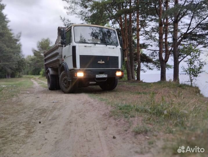 Доставка сыпучих материалов.Аренда самосвала.Грунт