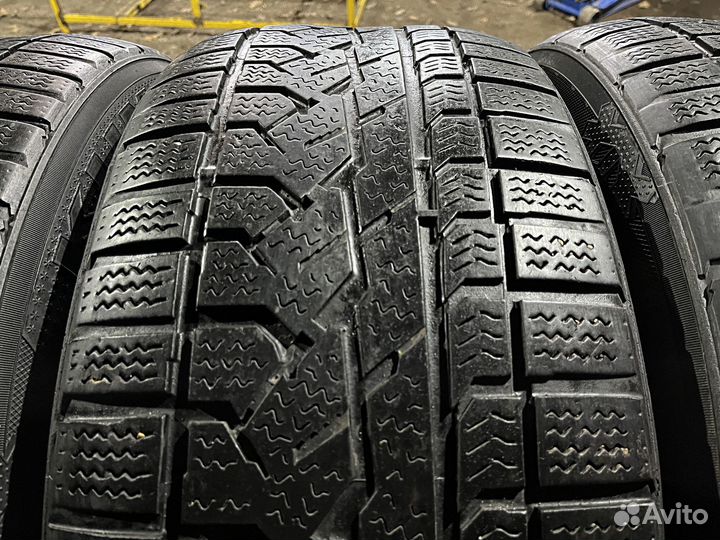 Kumho I'Zen RV KC15 255/50 R19 107V
