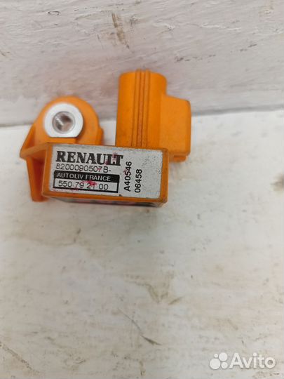 Датчик SRS Рено Laguna 2 X74